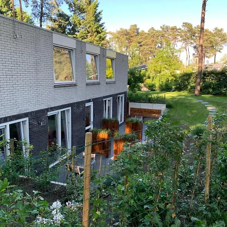 't Onderkomen 3* 't Harde