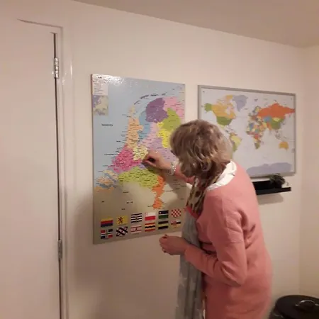 't Onderkomen 게스트하우스
